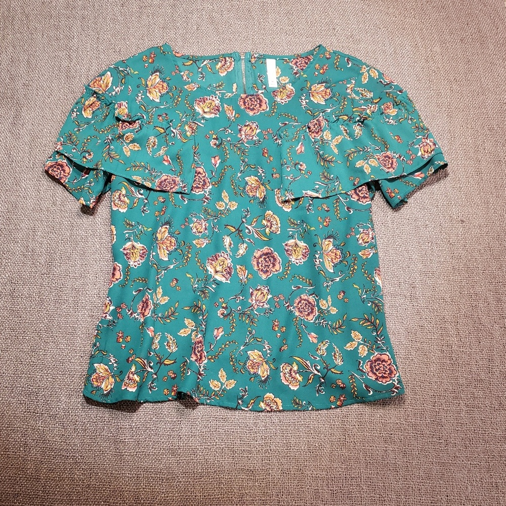 Green Floral Print Blouse with Ruffles